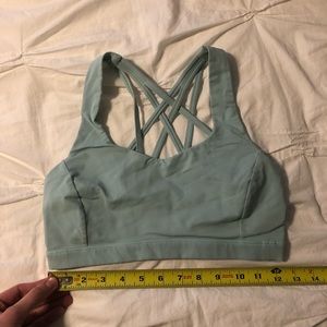 Lululemon Free to Be Serene bra mint green size 6